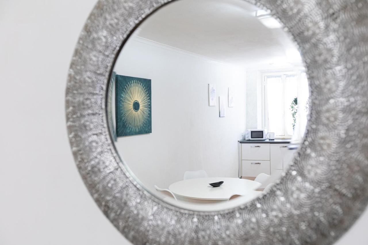 Mosaic Trastevere Silver Apartment - Top Collection Рим Екстер'єр фото