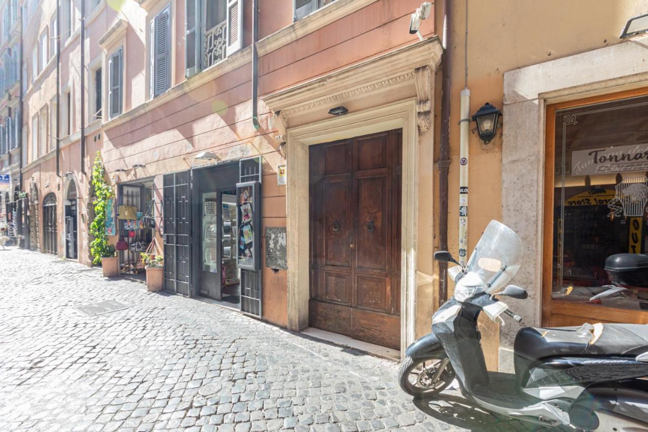 Mosaic Trastevere Silver Apartment - Top Collection Рим Екстер'єр фото