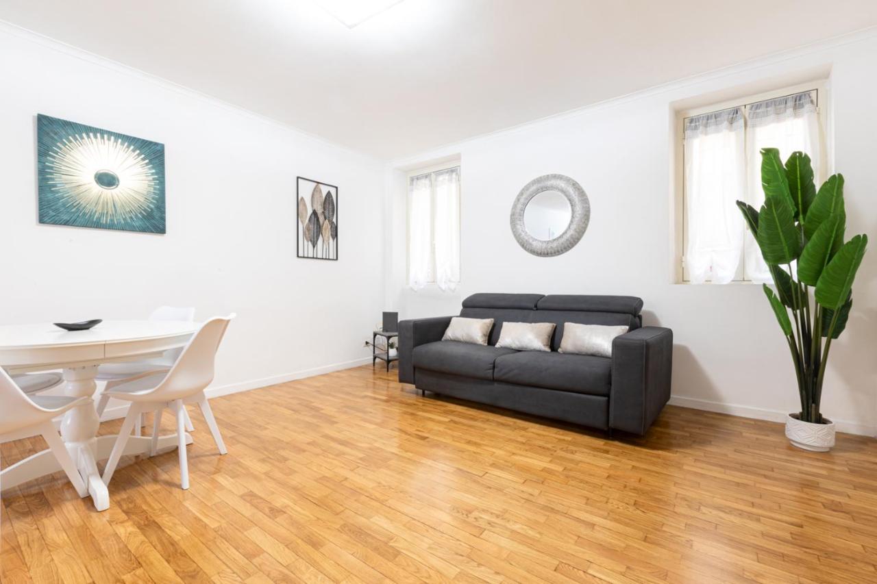 Mosaic Trastevere Silver Apartment - Top Collection Рим Екстер'єр фото